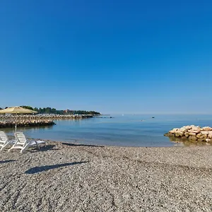 Stella Maris Mobile Homes 4*, Umag Horvátország